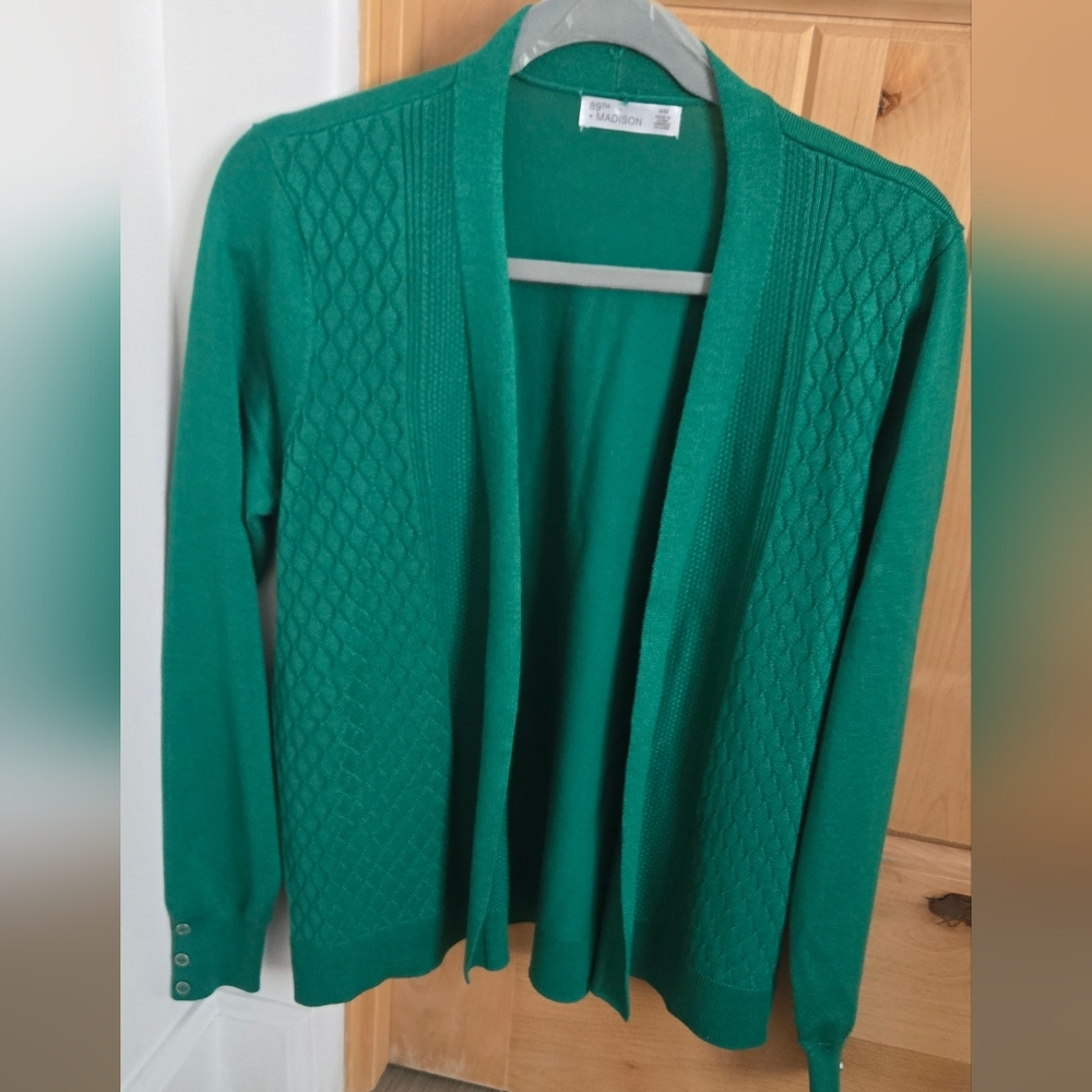 NWT 89th+Madison Green Knit Cardigan Button Detailing On Sleeve